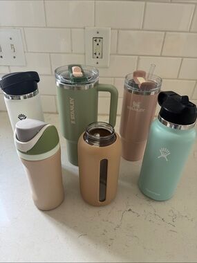 Stanley owala hydro flask bink 6 water bottles bundle